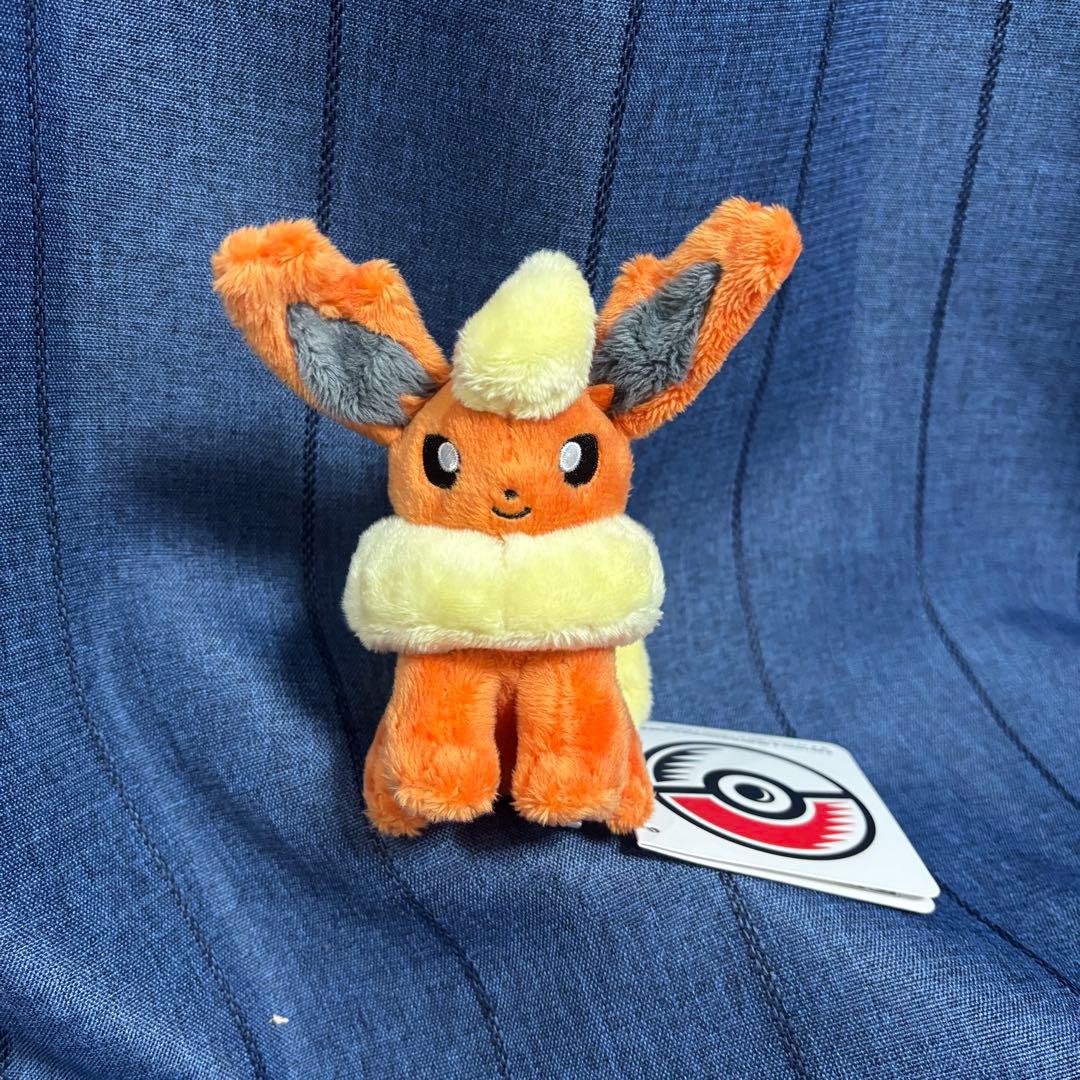 イーブイ コレクション Eevee カラビナ ぬいぐるみ ポケモンセンター