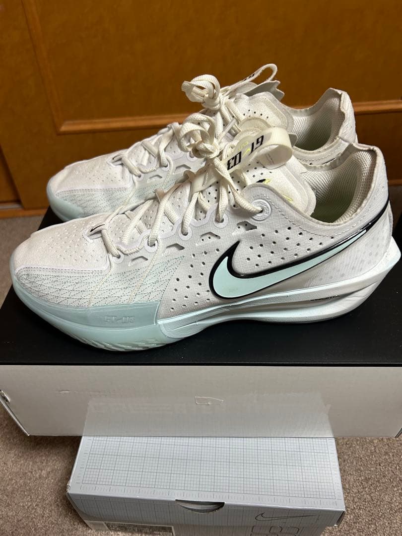 NIKE G.T.CUT3 EP ナイキ　ジーティーカット3