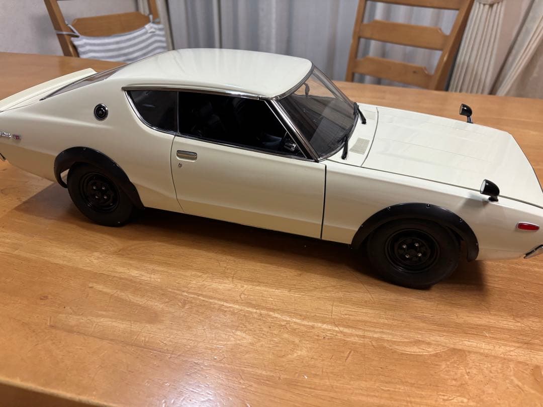 Nissan 2000GT-R 模型 オンラインストア限定モデル” AUTOart 1/18 日産 スカイライン 2000GT-R