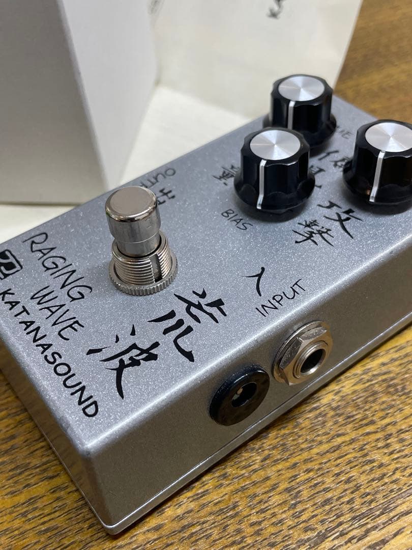 KATANASOUND 荒波 RAGING WAVE ファズ KATANA SOUND 荒波 (Raging Wave) (カタナサウンド ファズ)（中古