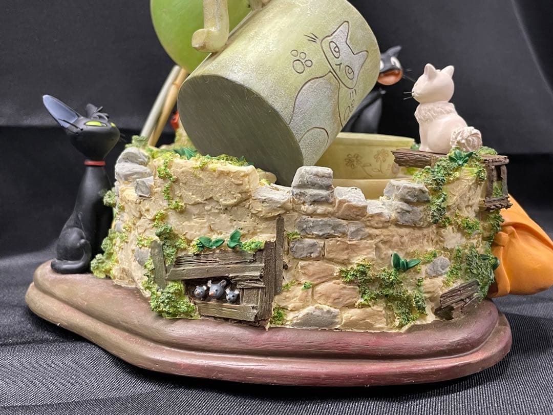 H2【ジャンク】魔女の宅急便 ウォーターガーデン 不思議な水辺 置物