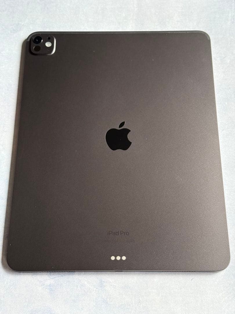 iPad Pro M4 13インチ　256GB Wi-Fiモデル Amazon.com: Apple iPad Pro 13-Inch (M4): Built for Apple