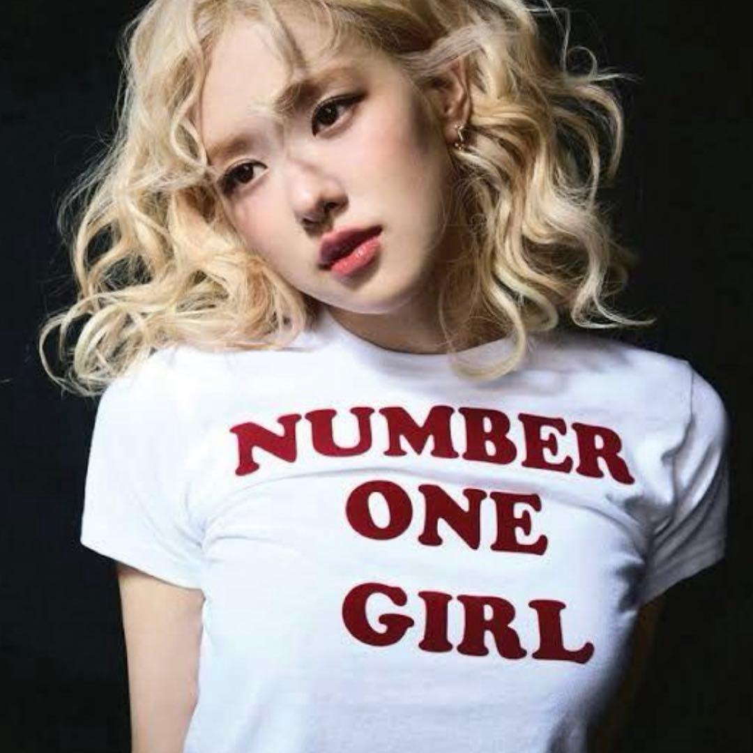 rosie NUMBER ONE GIRL Tシャツ ロゼ BLACKPINK - メルカリ