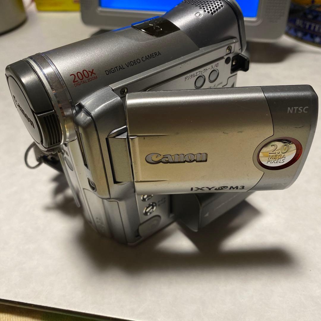 Canon miniDVビデオカメラ　IXYdv M3 ① Amazon | Canon IXY DV M3 KIT デジタルビデオカメラ | ビデオカメラ 通販