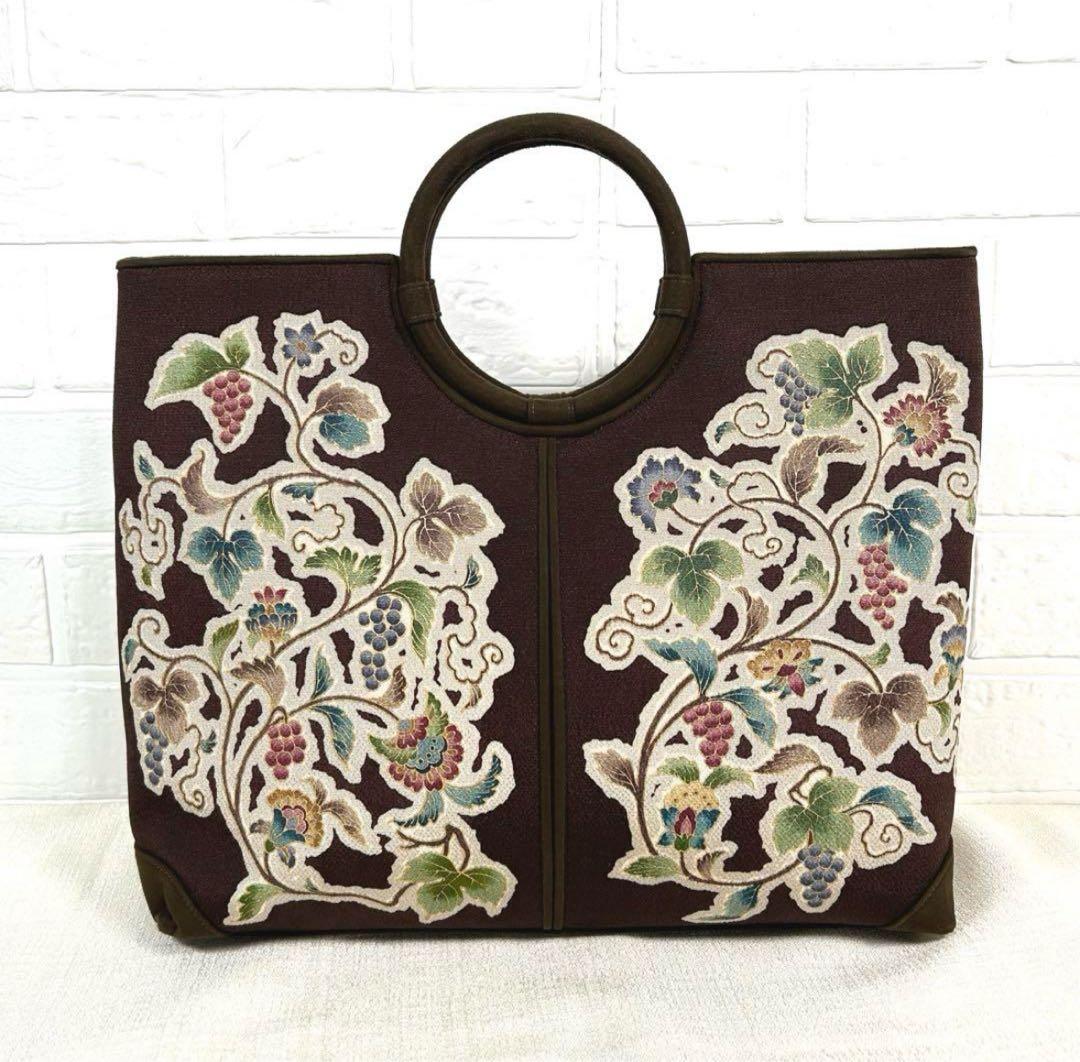 ひめs2‼️最終価格‼️美品‼️OKAJIMA 花柄刺繍 和装用バッグ ひめs2様専用‼️最終価格‼️美品‼️OKAJIMA 花柄刺繍 和装用バッグ