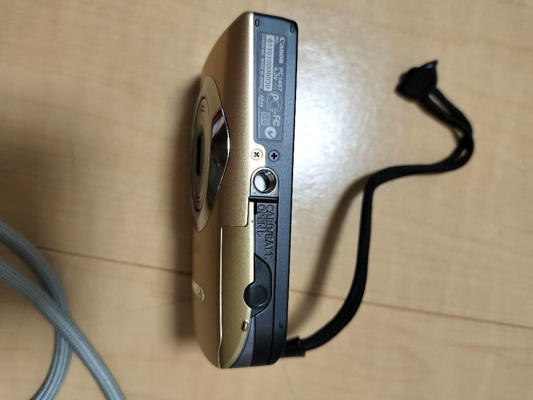 CANON IXY 10s 14.1メガピクセル 充電器 取説 デジカメ