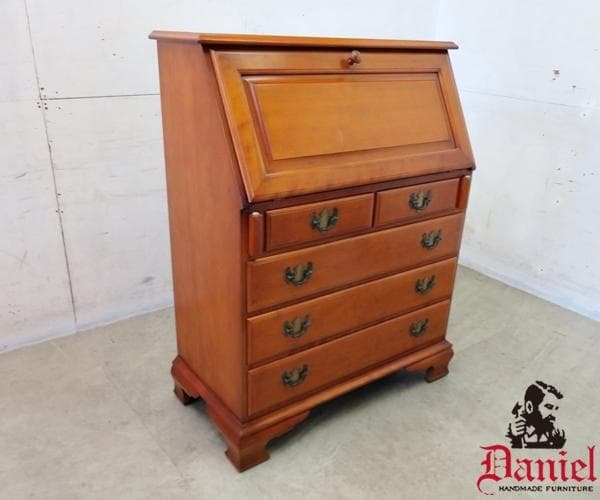 横浜ダニエル■元町家具■樺材/無垢材■A-304/ライティングビューロー■41万 横浜ダニエル□元町家具□樺材/無垢材□A-304/ライティングビューロー