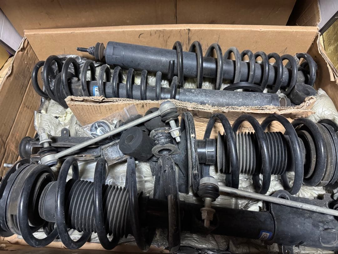 2007年式v6マスタング純正サスペンション 楽天市場】マスタング（サスペンション｜パーツ）：車用品<車用品