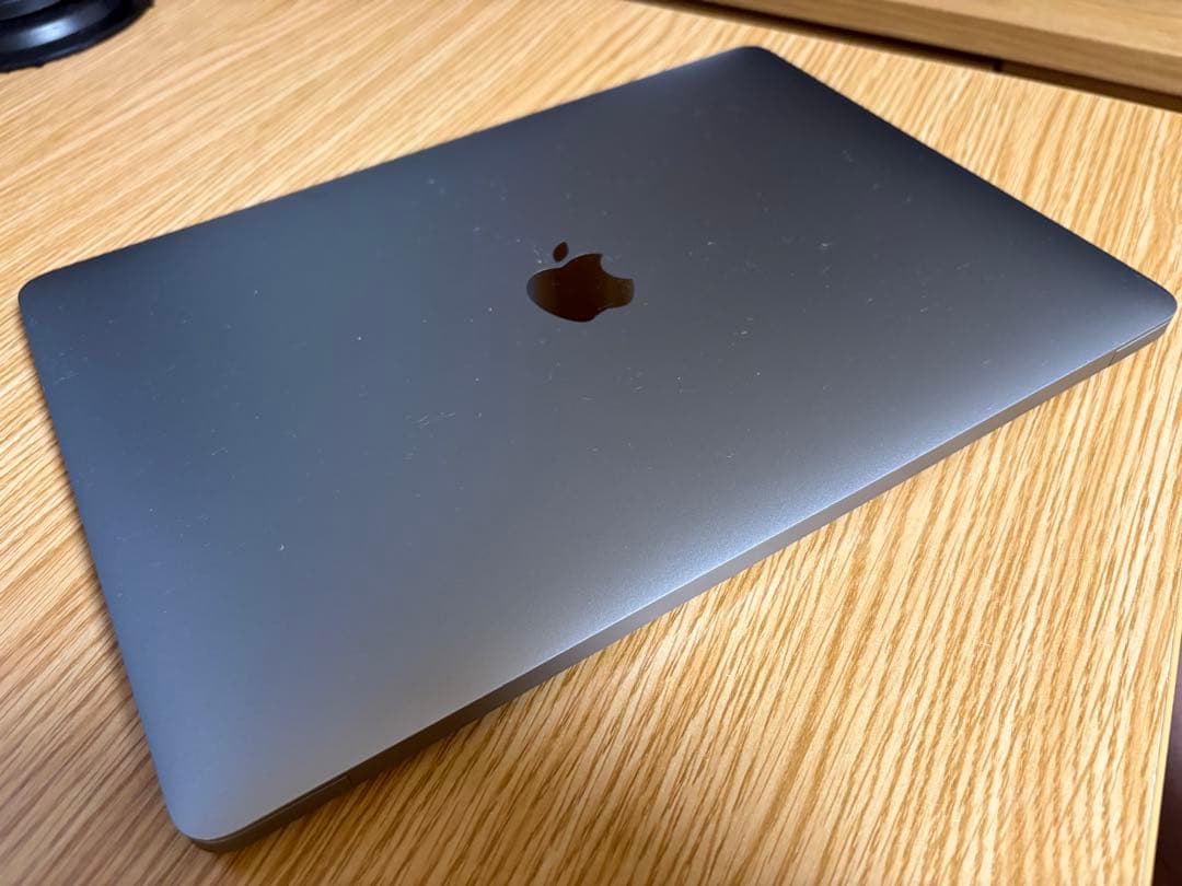 Apple M1 MacBook Air 13インチ スペースグレー 13.3インチMacBook Air [整備済製品] 8コアCPUと8コアGPUを搭載した
