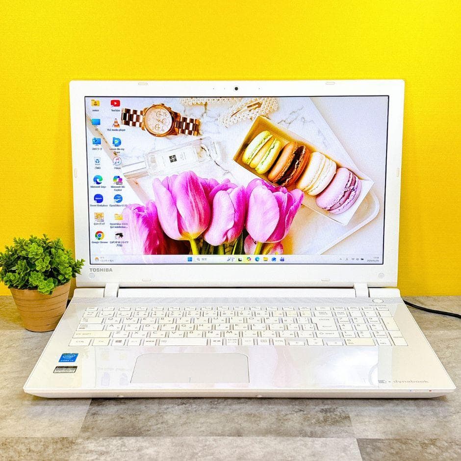 新品SSD搭載で快適✨ブルーレイ フルHD 薄型ノートパソコンWindows11 新品SSD⭐️高性能ノートパソコン windows11 爆速 カメラ薄型オフィス