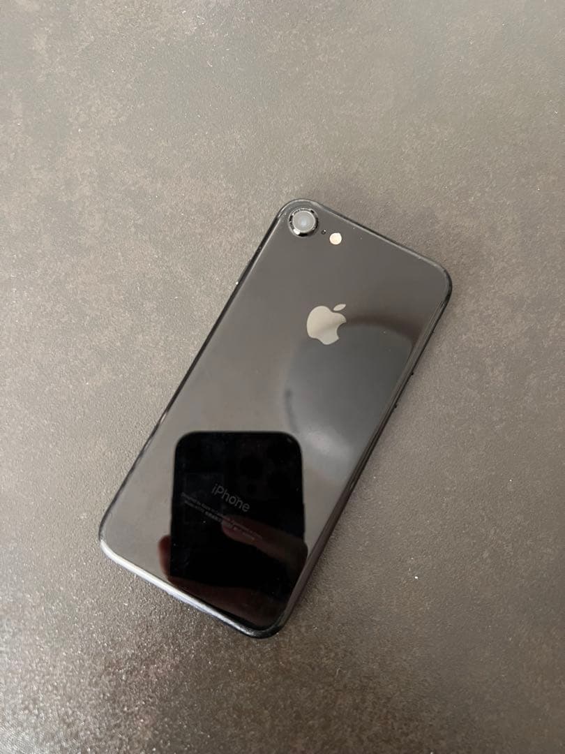 iPhone 7 128GB ジェットブラック - メルカリ