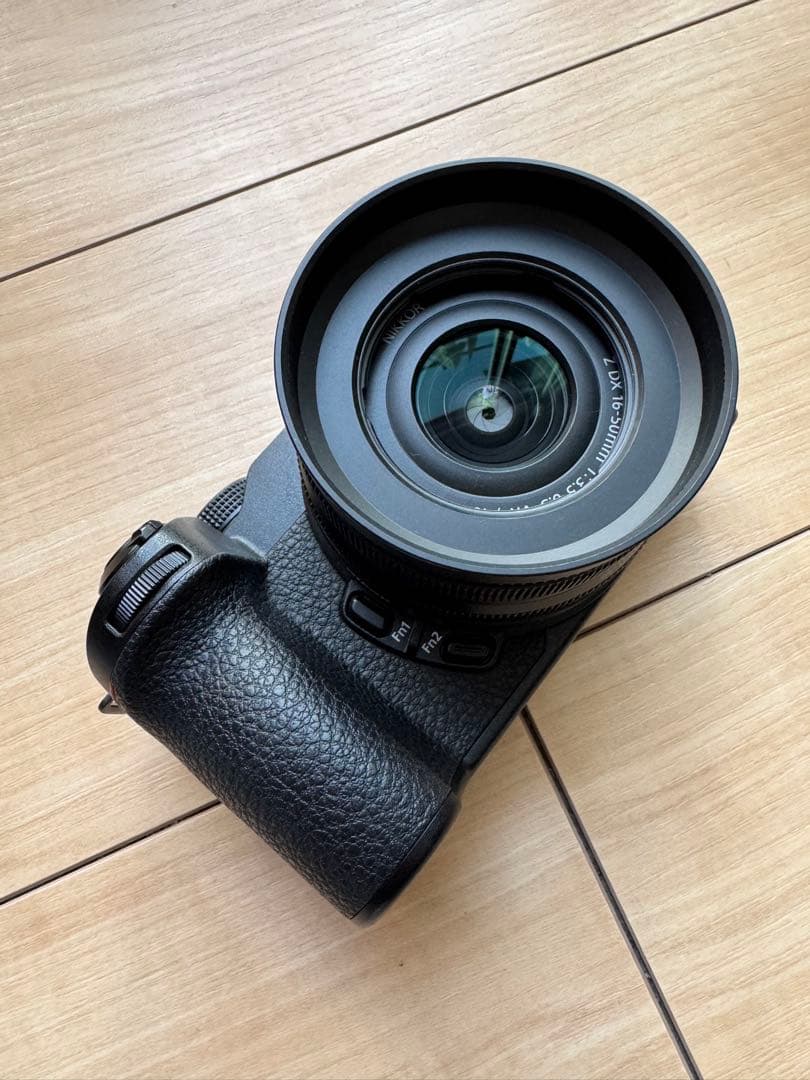 デジタルカメラ Nikon Z30 + Z DX 16-50mm f/3.5-6.3 VR