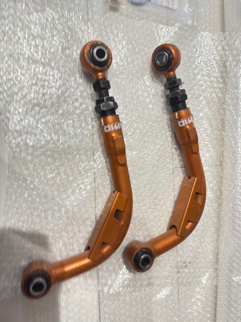 30アルファード リアアッパーアーム ※要ダストブーツ交換 30 アルファード リアアッパーアーム交換 四輪アライメント - カー用品