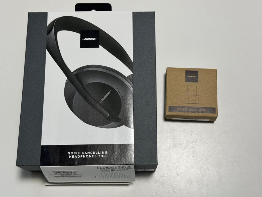 Bose ノイズキャンセリング ヘッドホン 700 + USB Link 黒色 Bose Noise Cancelling Headphones 700 UC Set | Bose