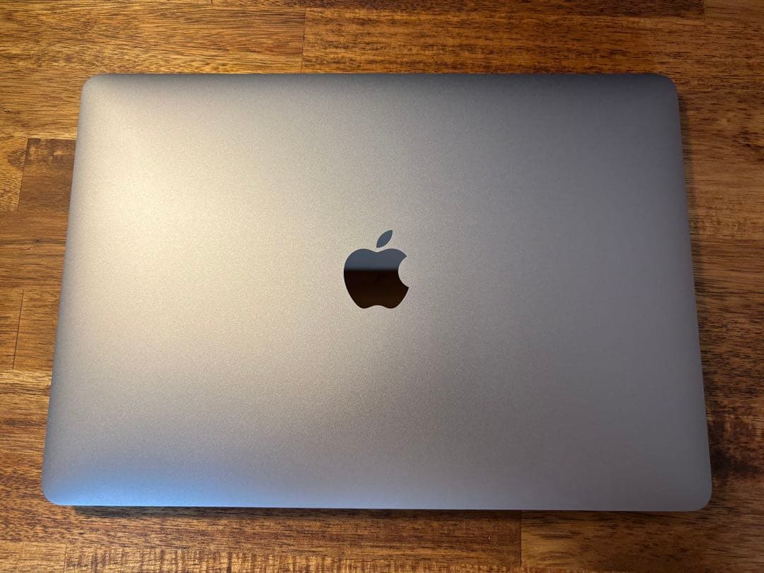 MacBook本体 M1 MacBook Air 8GB 256GB Amazon.com: 2020 Apple MacBook Air Laptop: Apple M1 Chip, 13