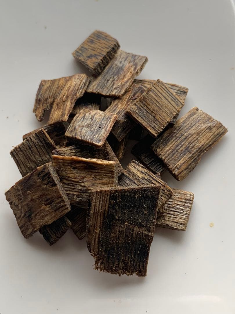 極上緑油伽羅 沈香原木 香木 重さ:3.1g