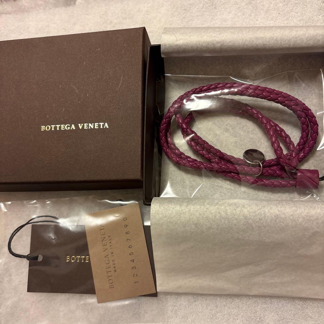 美品BottegaVenetaボッテガヴェネタレザーストラップ 楽天市場】ボッテガヴェネタ ストラップ イントレチャート ネック