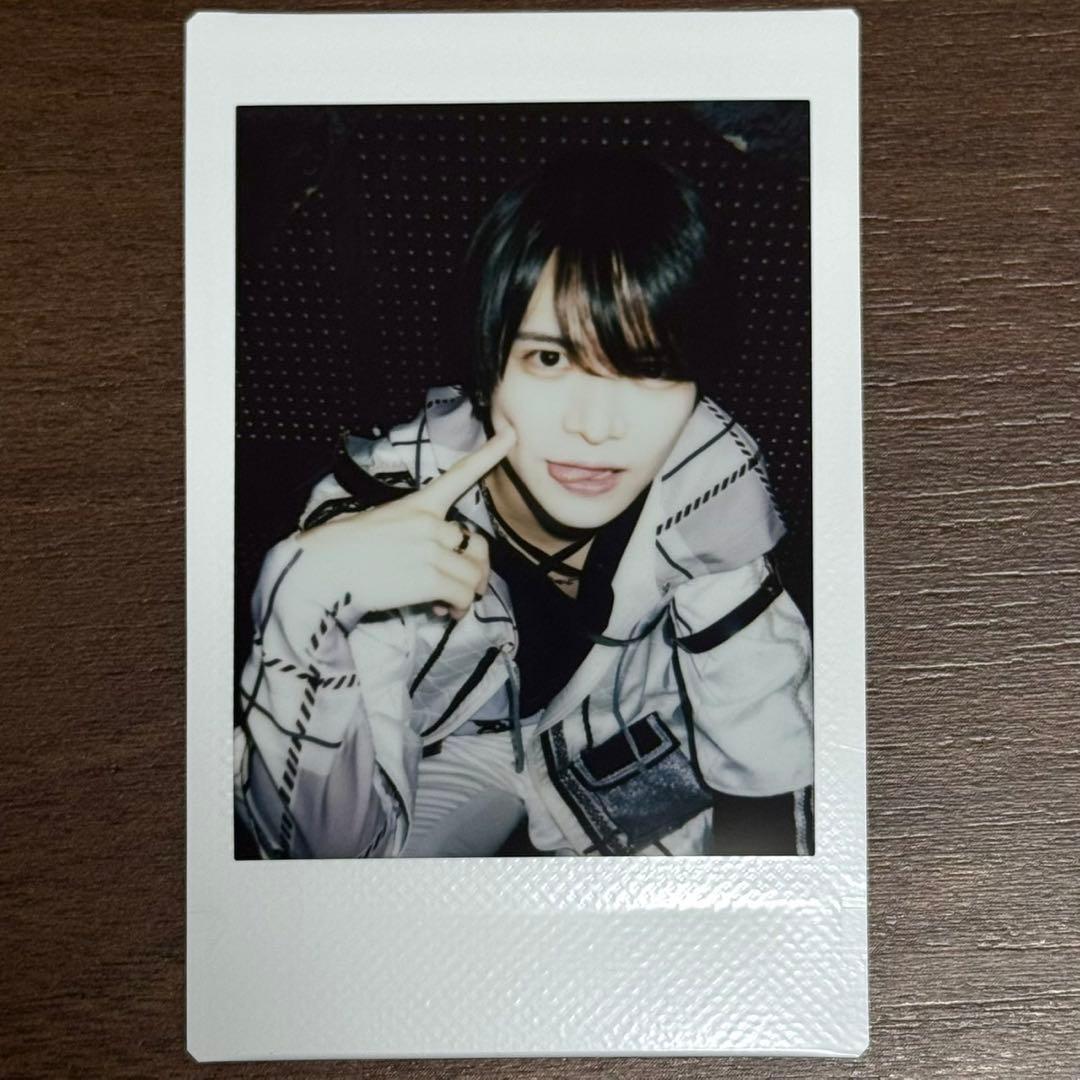 らぶしっく えつや チェキ ピンチェキ - メルカリ