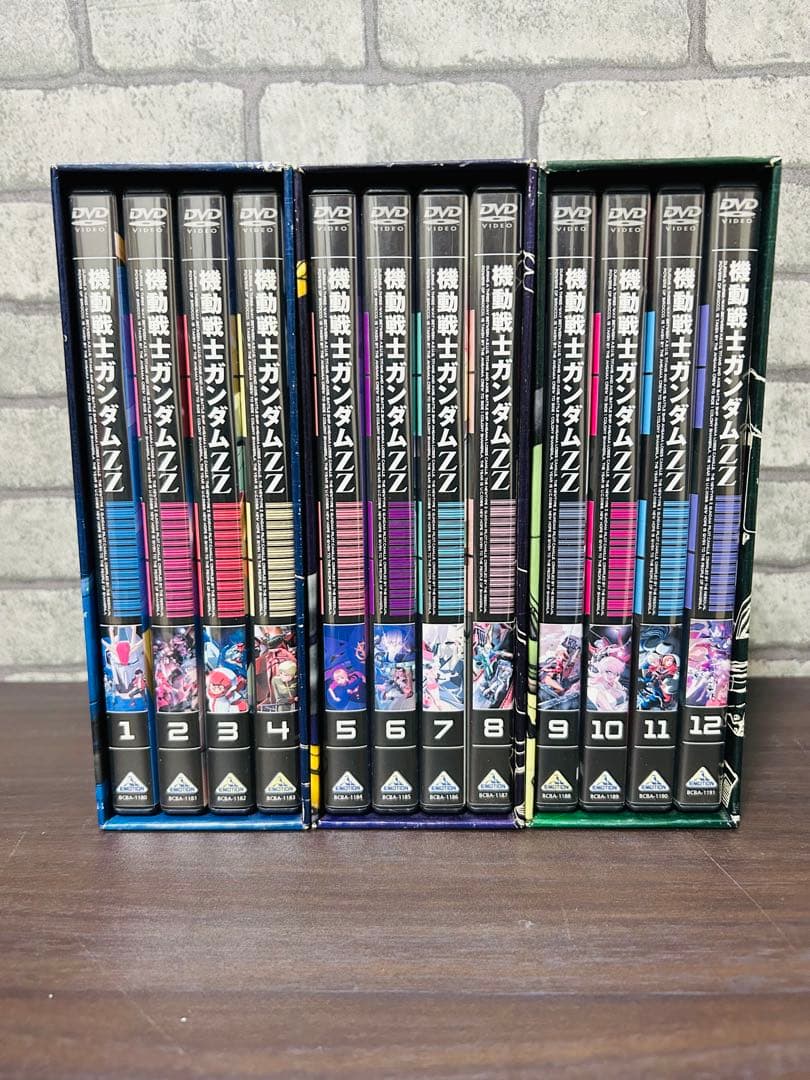 機動戦士ガンダムZZ DVD-BOX 全巻 機動戦士ガンダムZZ DVD 全12巻 全巻セット ダブルゼータ - メルカリ