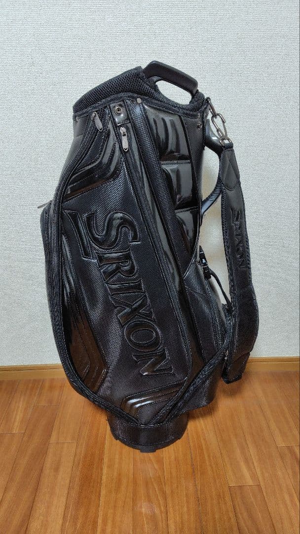 SRIXON キャディバッグ ダンロップ契約選手が使用する「スリクソン」キャディバッグを新発売