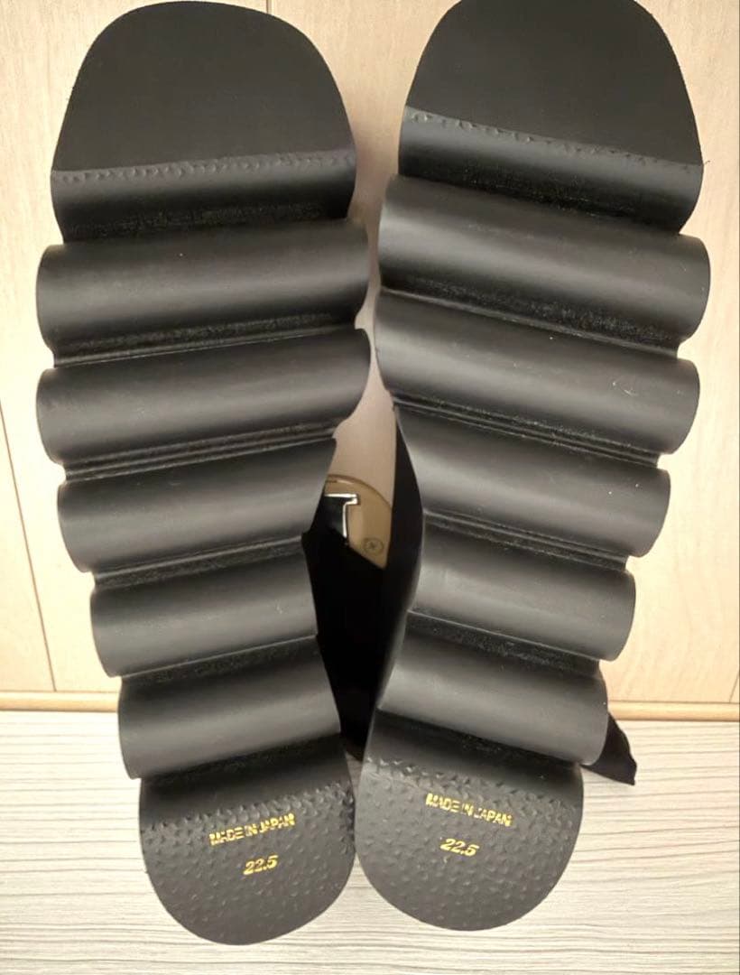 《ヒルズアベニュー》ストレッチブーツ 22.5cm ブラック