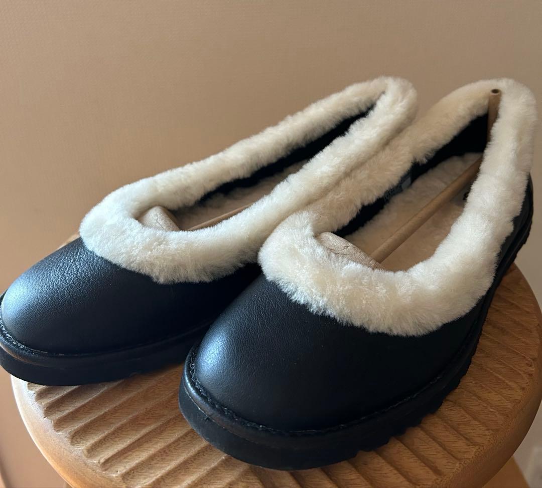 靴 UGG Zora Leather Ballet Flat UGG】Zora Ballet Flat 個性あふれるスタイル バレエシューズ (UGG