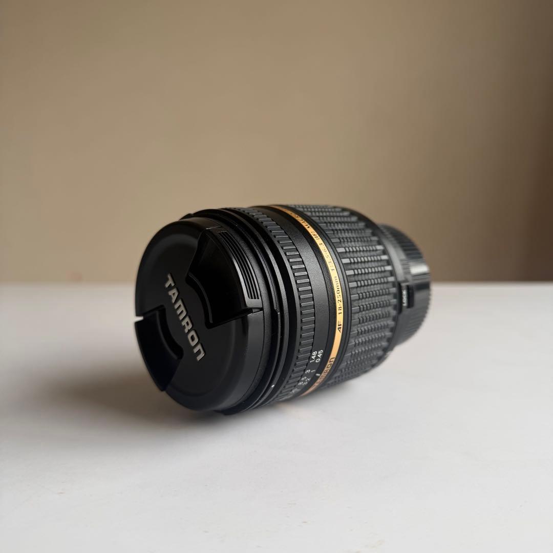 タムロン TAMRON AF18-250mm f/3.5-6.3 ズームレンズ