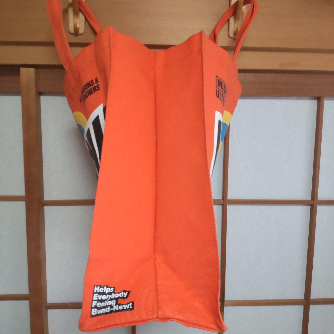 サザンオールスターズ HAPPYバック 25周年真夏の秘宝館 - メルカリ