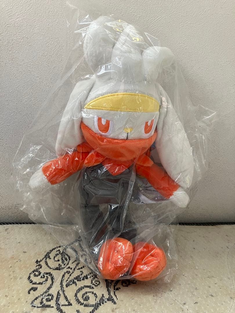 ポケモンセンター ラビフット ぬいぐるみ - メルカリ