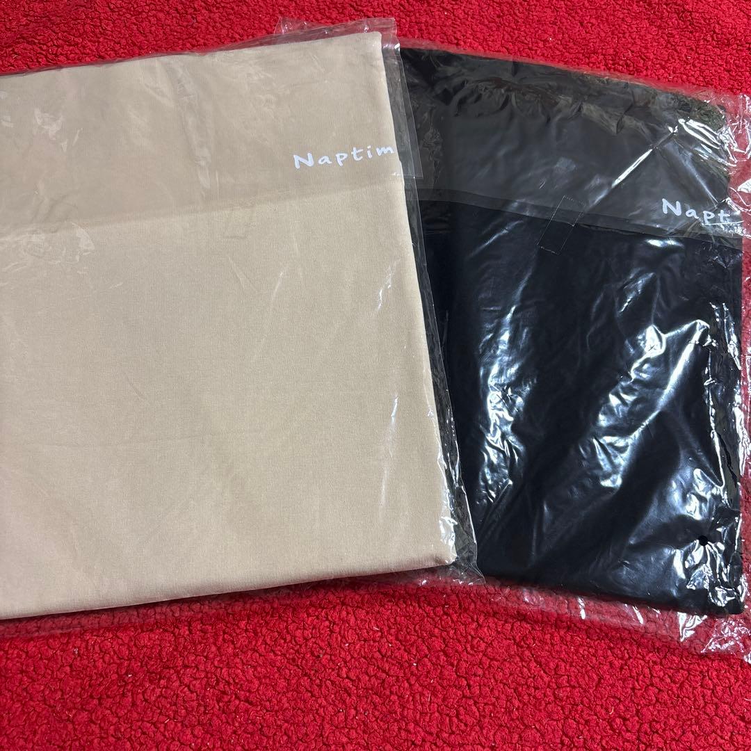 ナップタイムnaptime. Nissy 西島隆弘　Tシャツ　ブラック　ベージュ ナップタイムnaptime. Nissy 西島隆弘 Tシャツ ブラック ベージュ