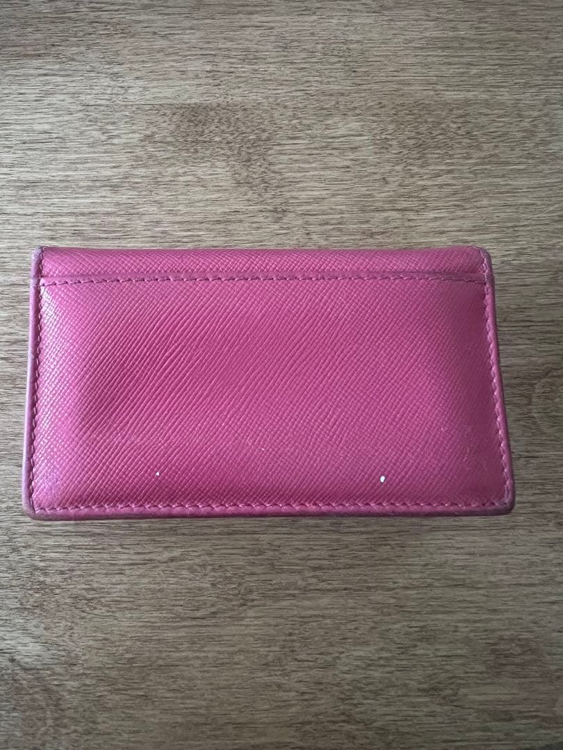 PRADA ピンク カードケース 名刺入れ サフィアーノレザー - メルカリ