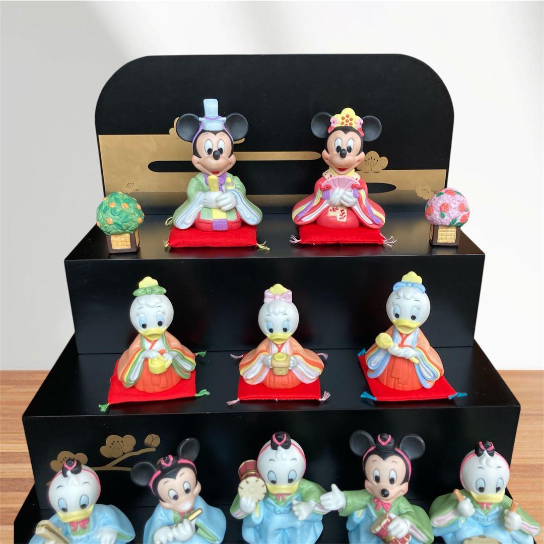 希少・美品】ディズニー 雛人形 五段飾り ガラスケース、箱付き - メルカリ