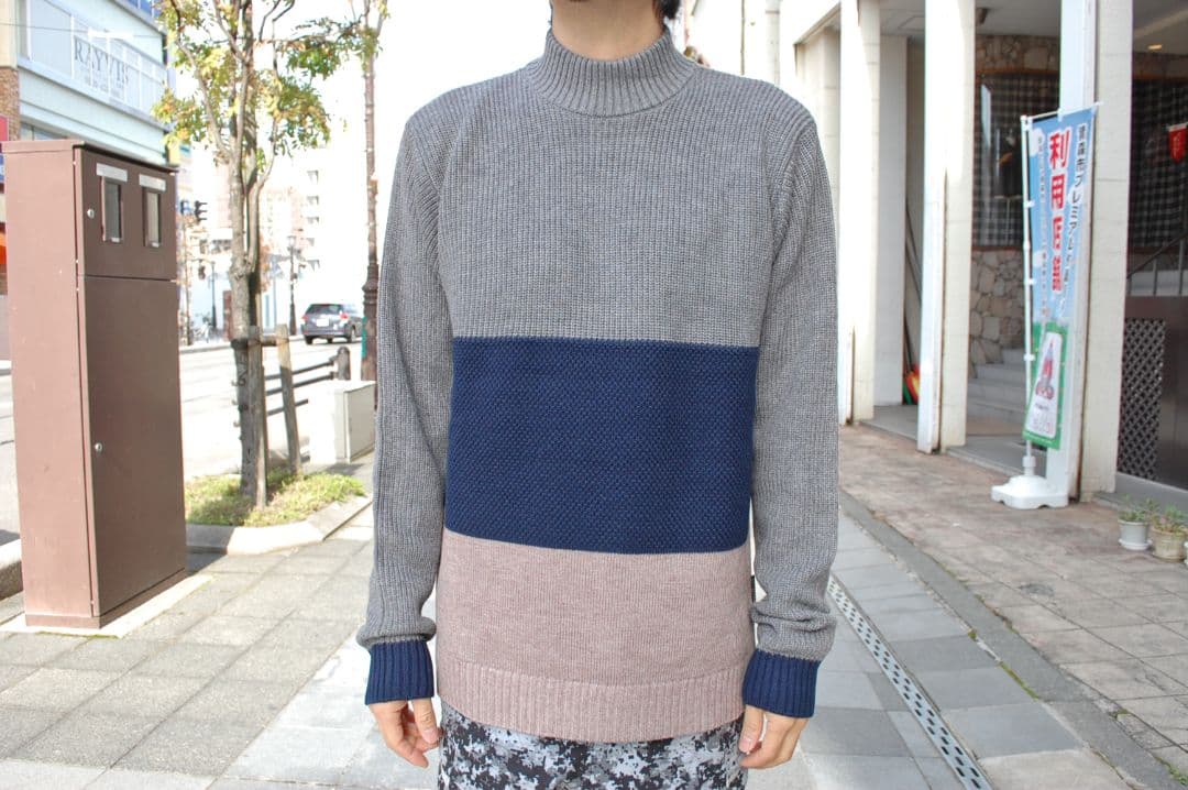 narifuri ナリフリ カラーパネルウォッシャブルミッドネックニット 新品 narifuri（ナリフリ）の「カラーパネルウォッシャブルミッドネック