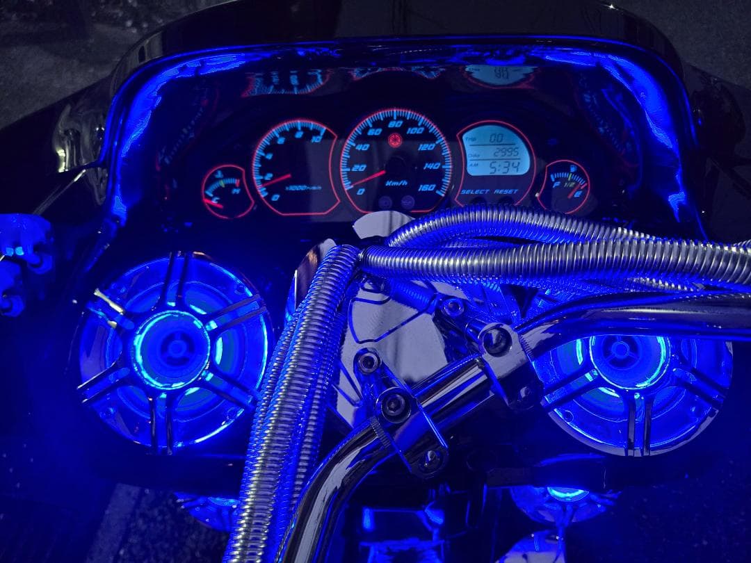 爆光ブルーネオンLED 4インチ スピーカー カバー スポーク メッキ