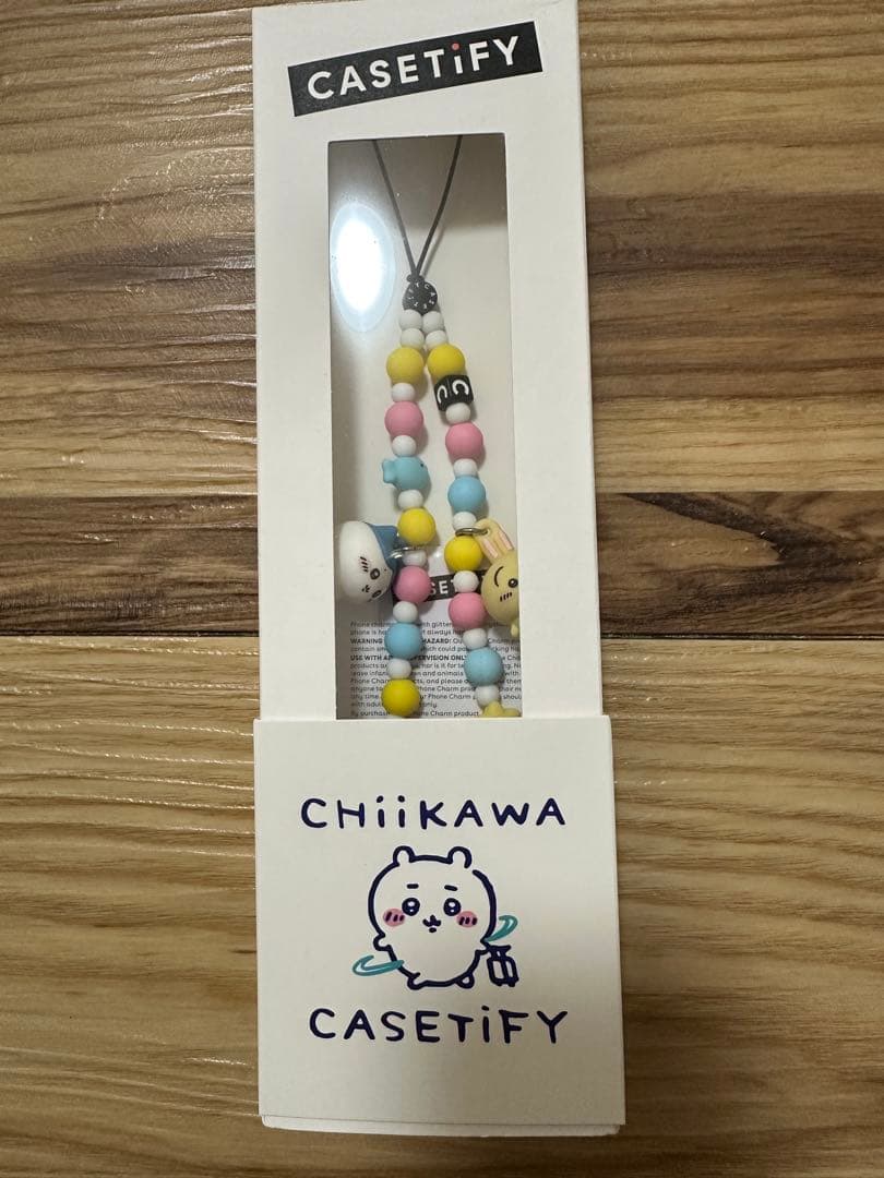 ちいかわ CASETiFY コラボ チャーム ストラップ ちいかわ×CASETiFYがコラボ。夏仕様のスマホストラップやイヤホン