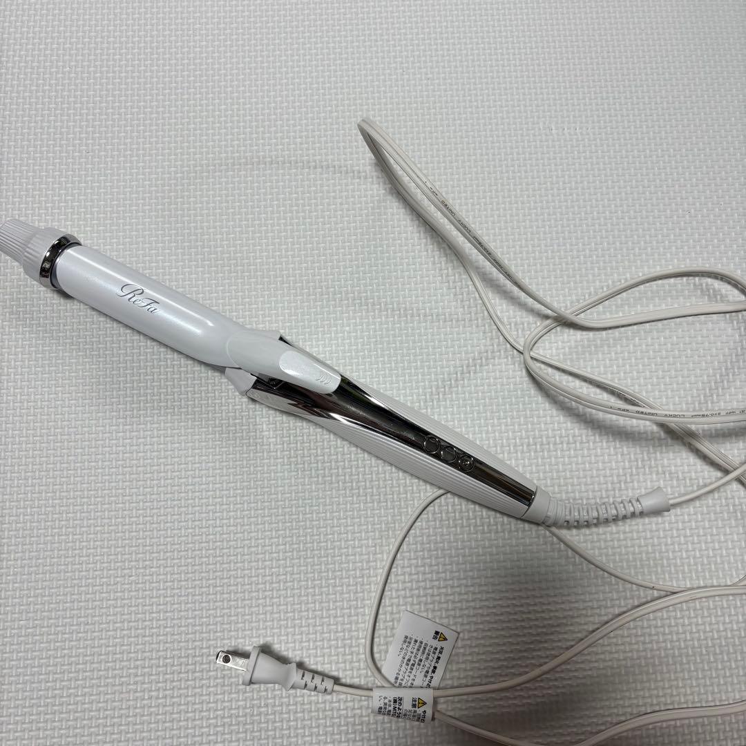 ReFa リファ カールアイロン 26mm 2022年製 美品 14日までの出品 ReFa（リファ） 正規販売店 ビューテック カールアイロン 26mm ReFa RE