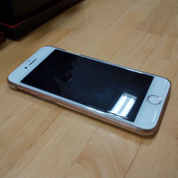 スマートフォン本体 iPhone 6 Silver 32 GB Softbank SIMロック解除済】SoftBank iPhone7 32GB A1779 (MNCF2J/A) シルバー