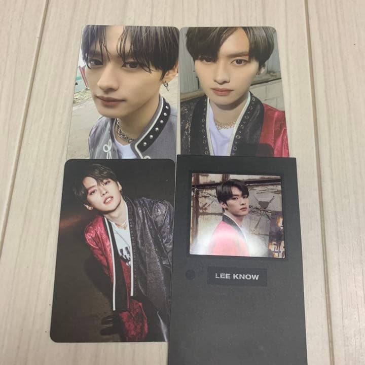 straykids スキズ IN生 リノ　トレカ 限定盤　セット straykids スキズ Hollow 初回限定生産盤A 封入トレカ リノ - メルカリ