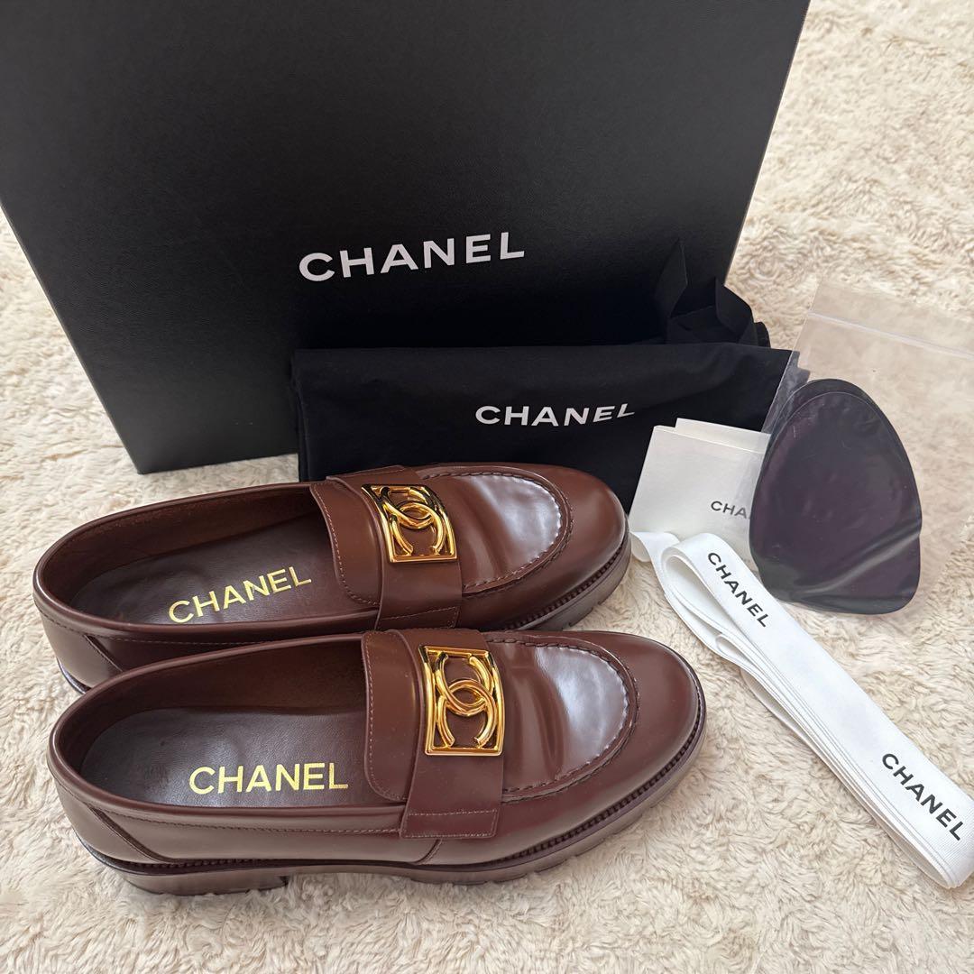 値下！シャネルCHANELブラウン美品ローファー37.5サイズ 中古・古着通販】CHANEL (シャネル) ココマークローファー ブラウン