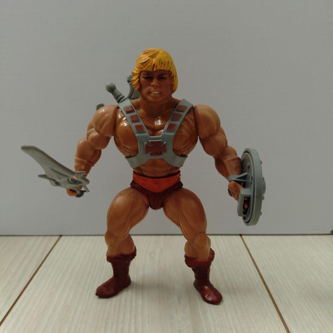 マスターズ・オブ・ザ・ユニバース ヒーマン フィギュア 剣と盾付き 約