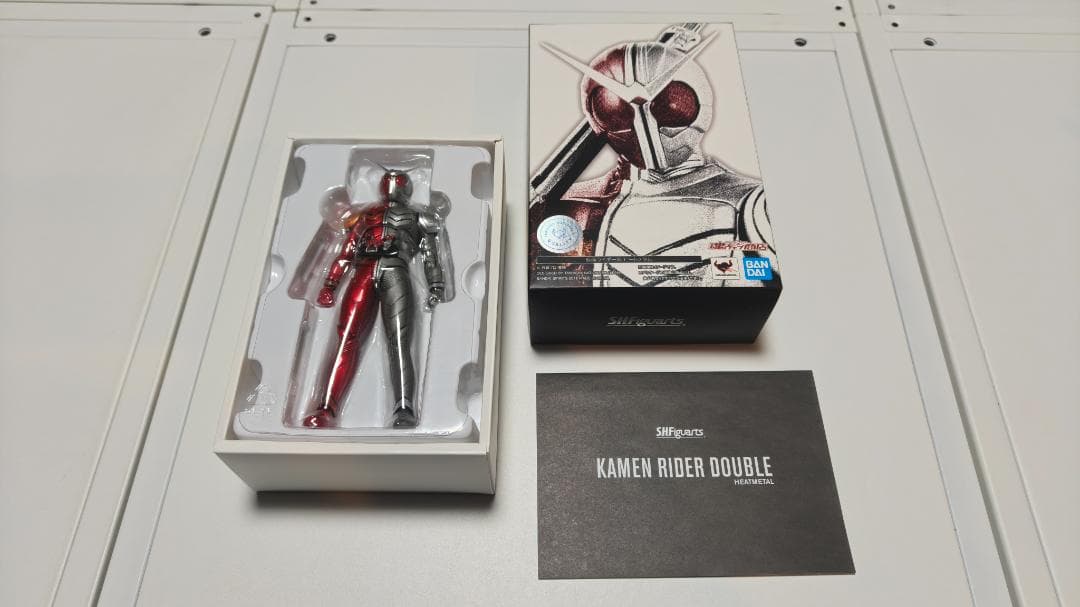 S.H.Figuarts (真骨彫製法) 仮面ライダーW ヒートメタル
