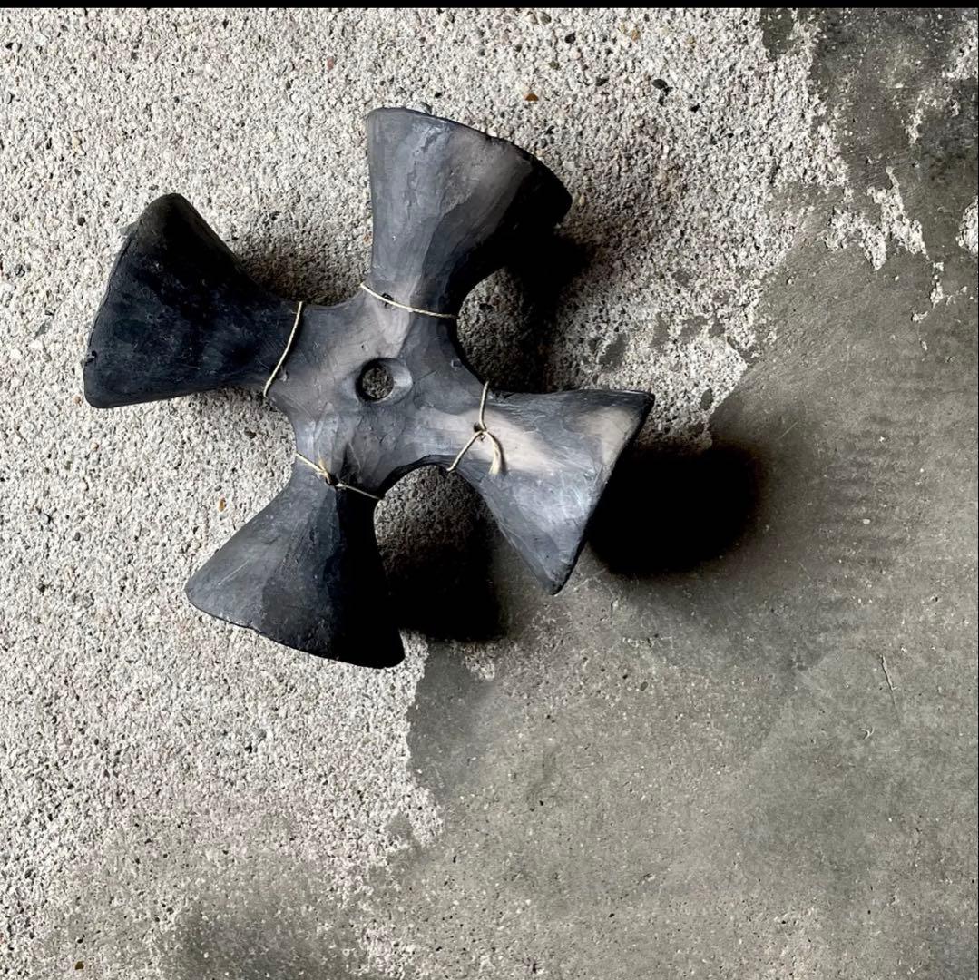 ヴィンテージ オアハカ　イームズミッドセンチュリーオブジェ黒陶ベルメキシコ fit=scale-down,w=1200