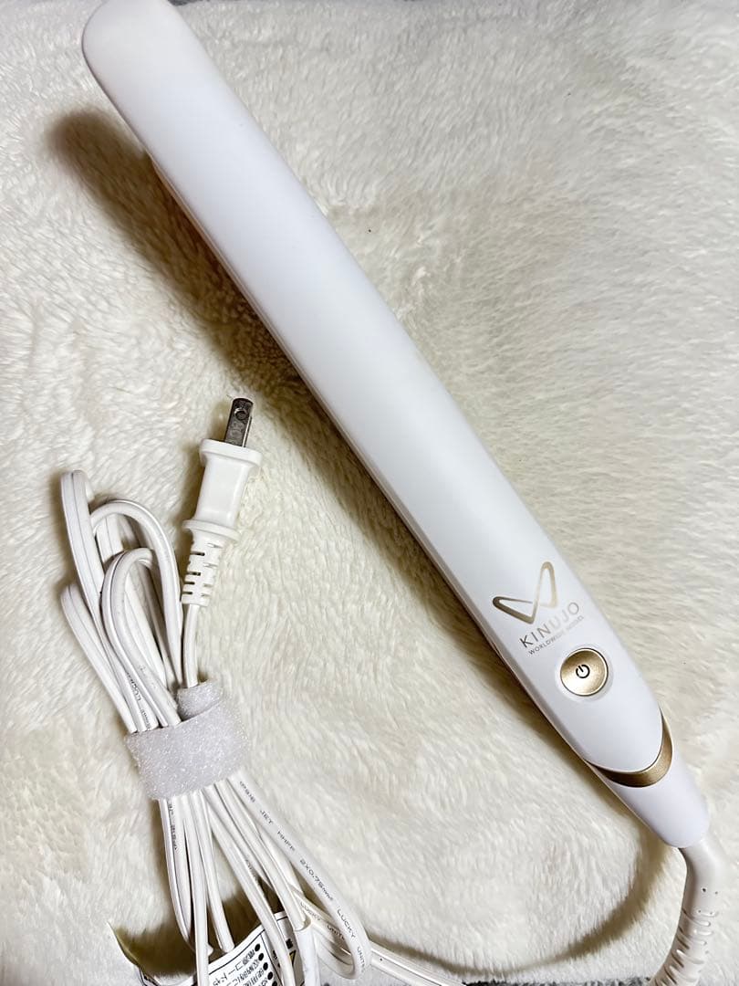 KINUJOストレートアイロン 絹女～KINUJO～ キヌージョ ストレートアイロン（美容器具）｜KINUJO