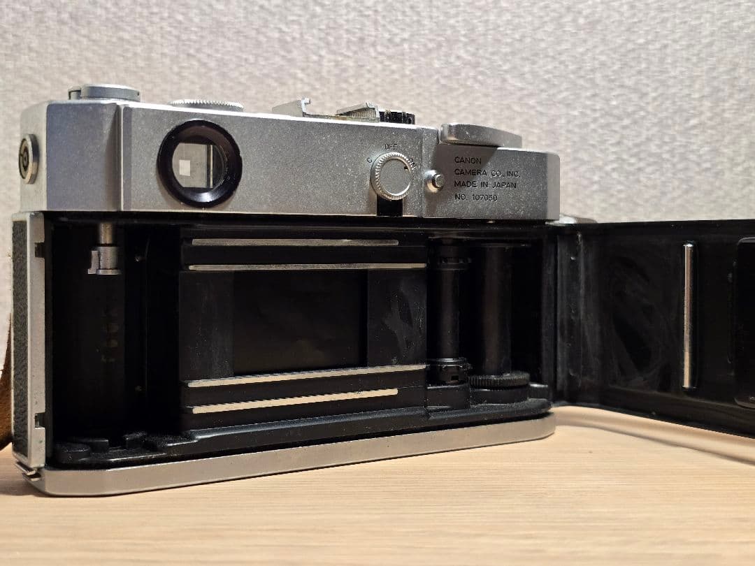 コ*ン様 Canon 7SII 《シャッター OK!》