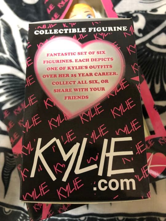 激レア 入手困難！カイリーミノーグ フィギュア4体セット