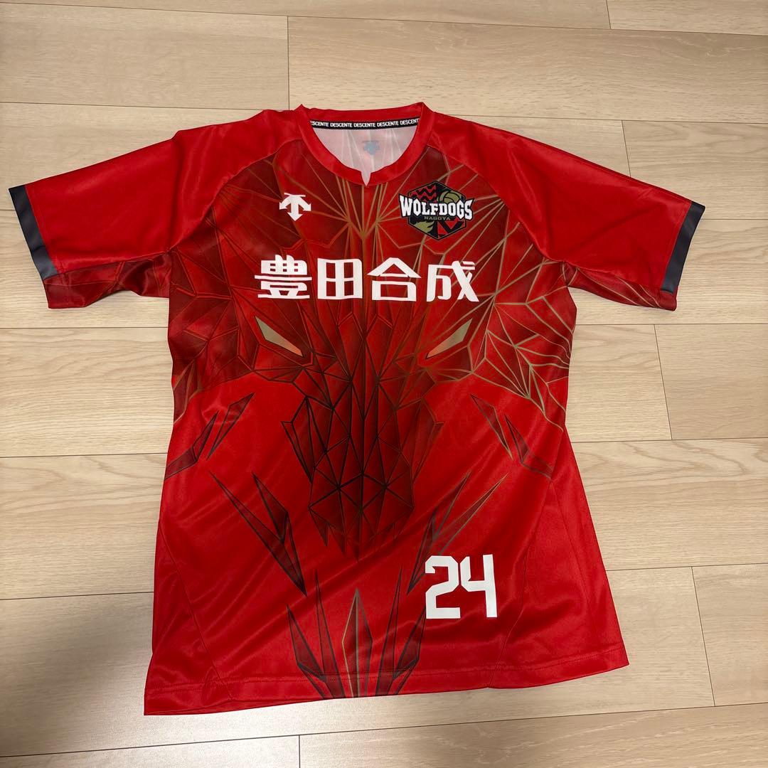 ウルフドッグス名古屋 24 小川智大 ユニフォームTシャツ HATTRICK（ハットトリック）-選手の想いをファンへ届ける公式