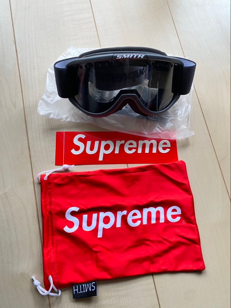 Smith Supreme ゴーグル 収納袋付き - メルカリ