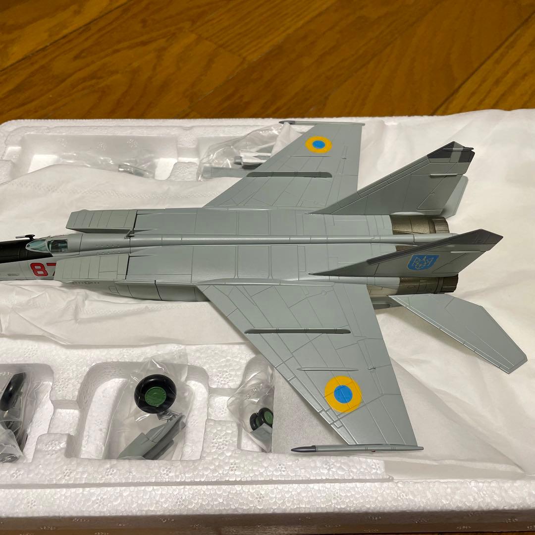 未使用品】HOBBYMASTER MIG-25 FOXBAT HA5609 - メルカリ
