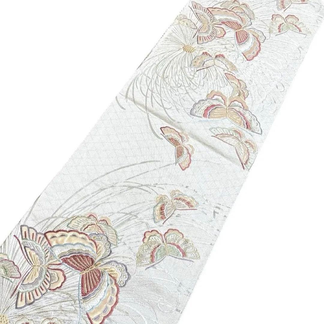 AA19袋帯 六通柄 金銀糸 唐織 蝶紋 正絹 着物 - メルカリ