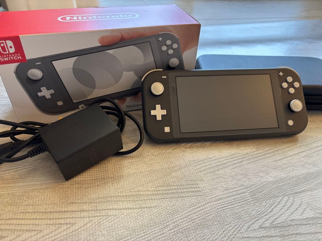 Nintendo Switch Lite グレー 収納ケース・保護フィルム付き 楽天市場】【買い物マラソン期間P10倍】Nintendo Switch Lite対応